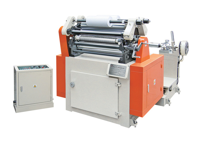 Slitting machine for surface rolling